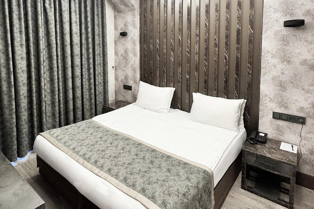 Ankara Royal Hotel Zewnętrze zdjęcie