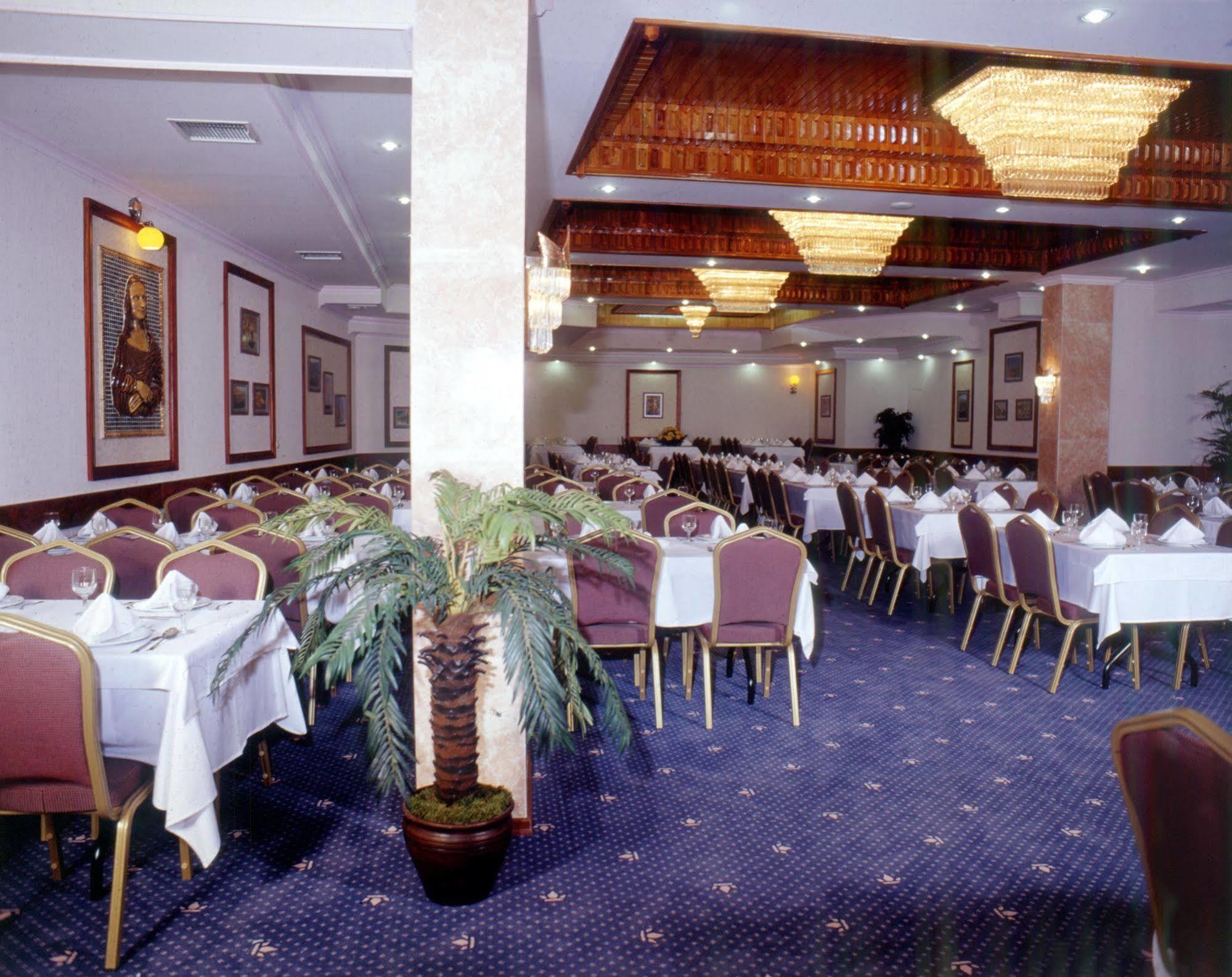 Ankara Royal Hotel Zewnętrze zdjęcie