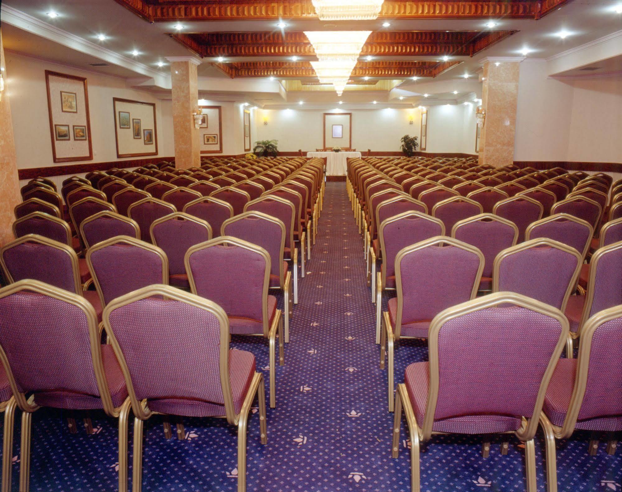 Ankara Royal Hotel Zewnętrze zdjęcie